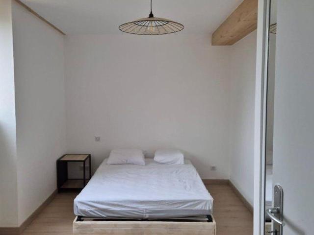 Location / Duplex