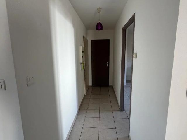Location Duplex 93 m² à Éloyes 650 ¤ CC /mois