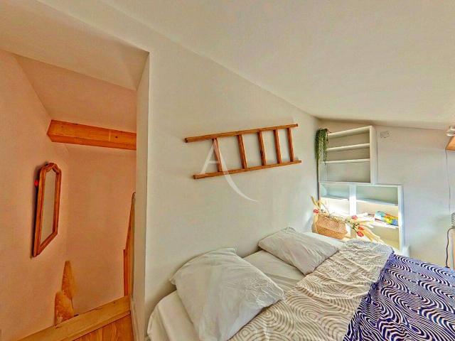 LOCATION DUPLEX MEUBLE A GREOUX LES BAINS PROCHE PARKING
