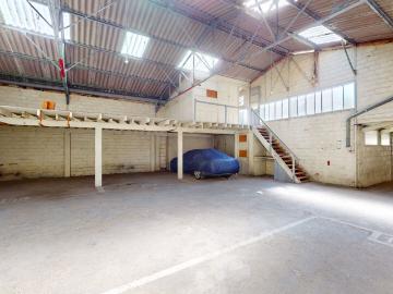 Location entrepôt / local industriel, 150.00m², Maisons Alfort