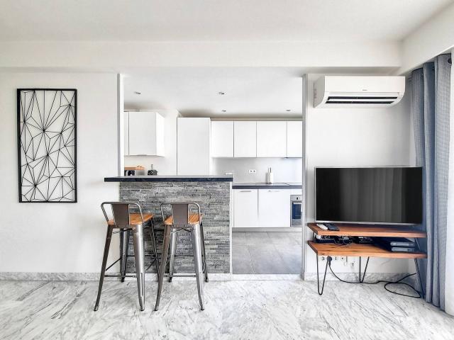 location etudiante nice centre 3 pieces meuble