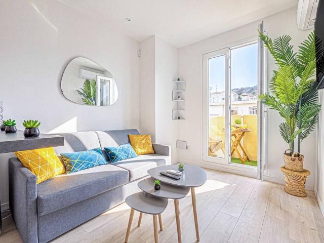LOCATION ETUDIANTE Studio avec Balcon Quartier Gambetta/Garnier