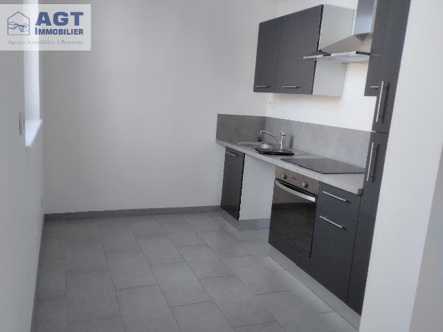 LOCATION F3 DE 59.64M3 CENTRE VILLE