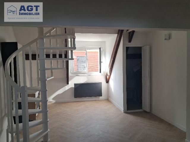 LOCATION F1 DUPLEX CENTRE VILLE BEAUVAIS