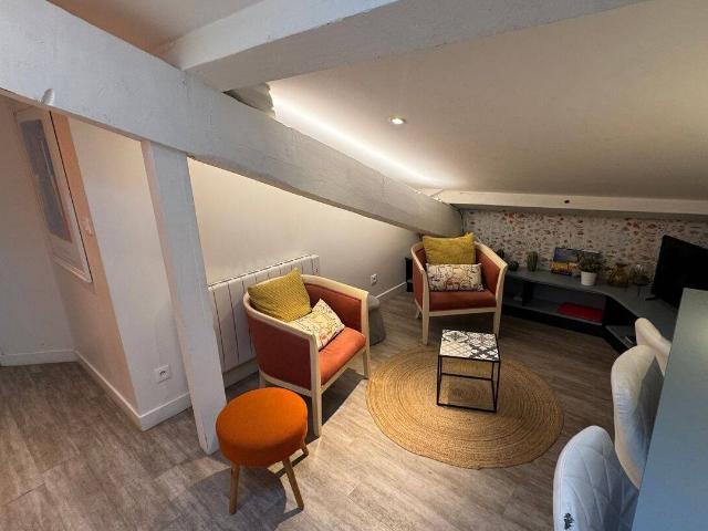 Location F2/3 2, place Rouville/4, rue Rivet 69001 Lyon