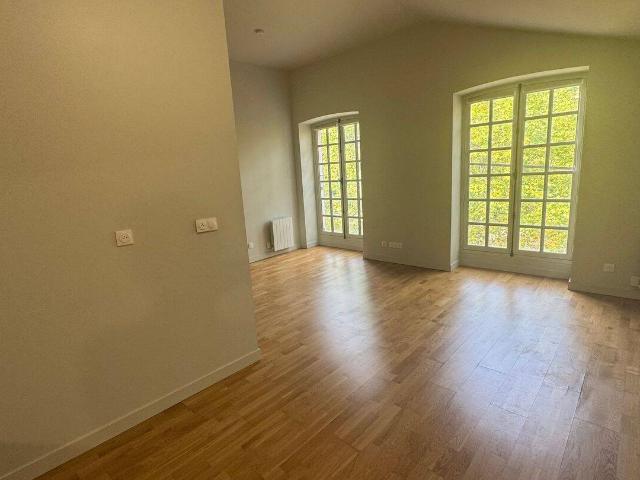 Location F2 41, rue Fondation Dorothée Petit 69540 Irigny