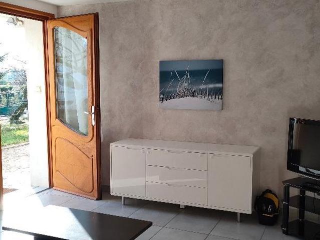 LOCATION f2 meublé 46 m² à Varces Allières et Risset