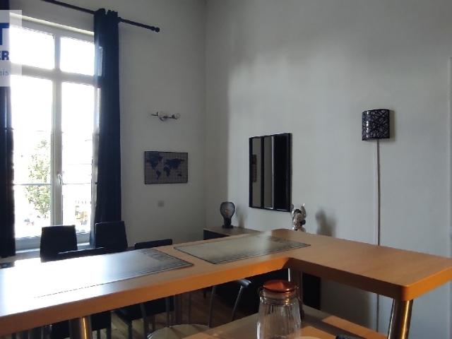 LOCATION F2 MEUBLE PROCHE UNIVERSITE