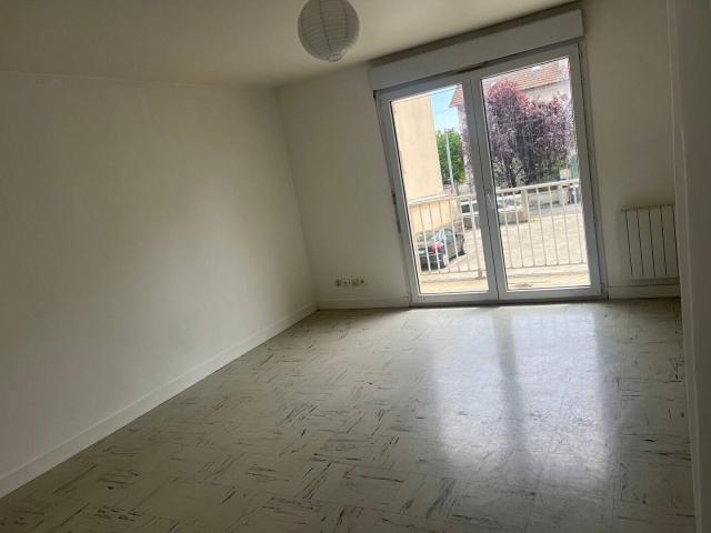 Location Grand studio Esbly 29 m²
