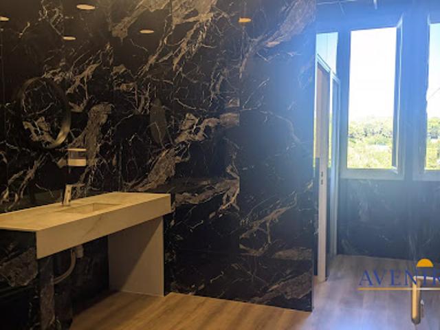 Location Hôtel particulier 1 pièce 15 m2 Mimet