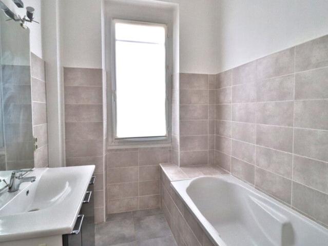 Location House Villa Moderne, Troyes