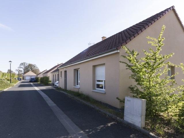 Location House Allée des Marronniers, Briantes