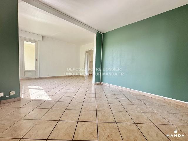 Location Appartement Allée Paul Éluard, Bagneux