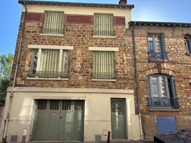 Location House Allée Pierre de Coubertin, Versailles