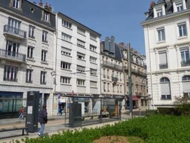 Location House Avenue Carnot, Besançon