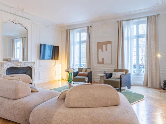 Location House Avenue Charles de Gaulle, Neuilly sur Seine