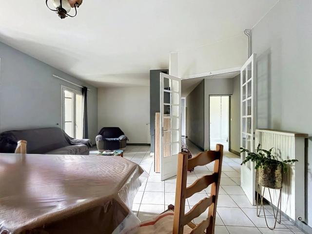 Location House Avenue Charles de Gaulle, Terrasson Lavilledieu