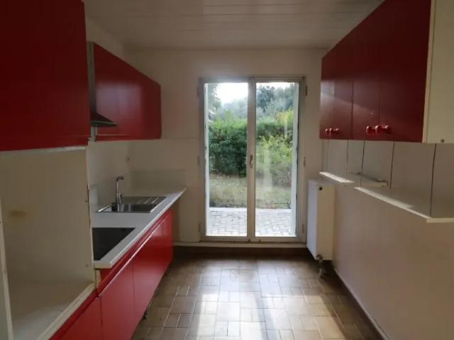 Location House Avenue Beau Pin, Marseille
