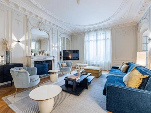 Location House Avenue Bertie Albrecht, Paris