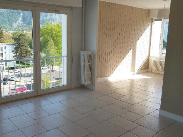Location Appartement Avenue Georges Clemenceau, Cluses