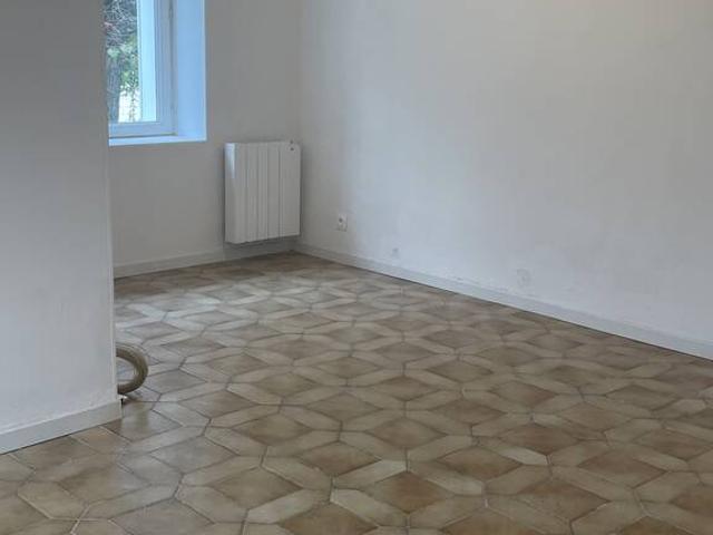 Location House Avenue de Fontainebleau, Pringy