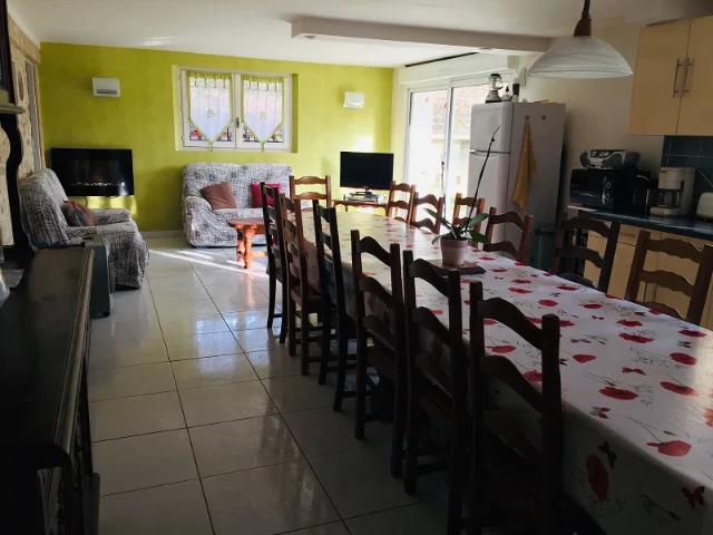 Location House Avenue de la Gare, Creysse