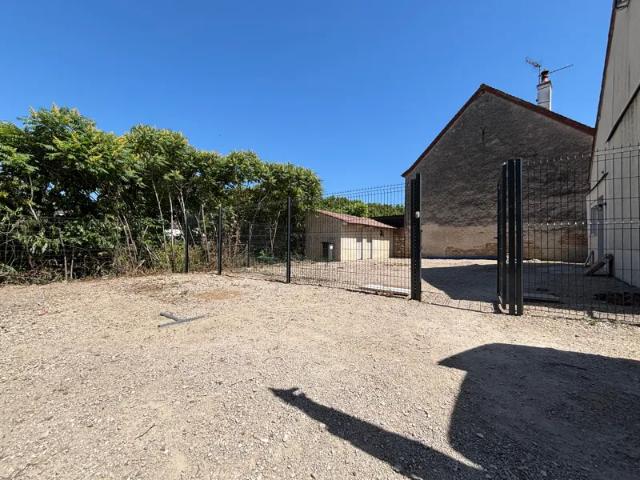 Location House Avenue de la Première Armée Française, Genlis