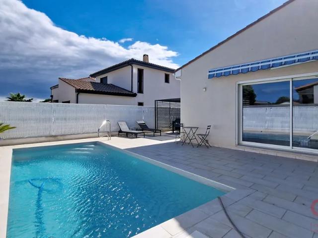 Location House Avenue des Corbières, Baho