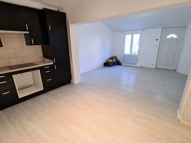 Location House Avenue des Lys, Pontault Combault