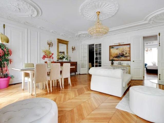 Location House Avenue Kléber, Paris
