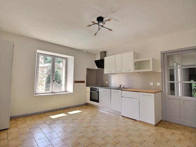 Location House Avenue Pierre Semard, Avignon