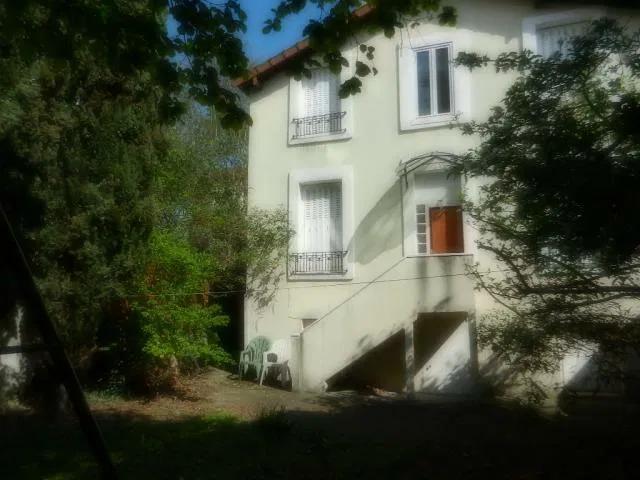 Location House Avenue Romain Rolland, Saint Denis