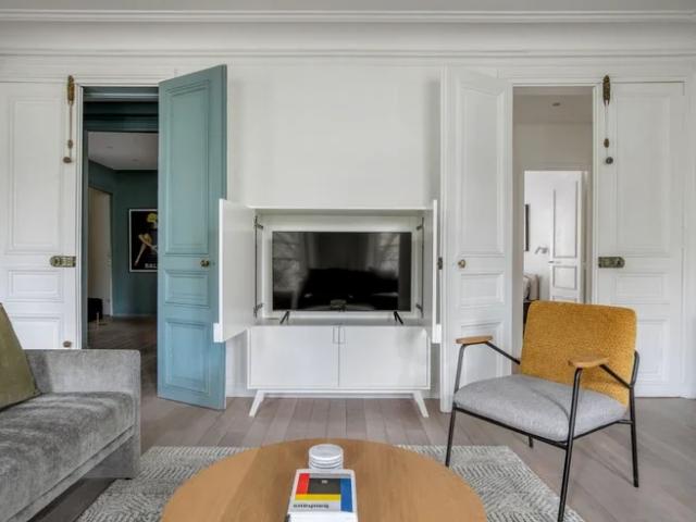 Location House Avenue Trudaine, Paris
