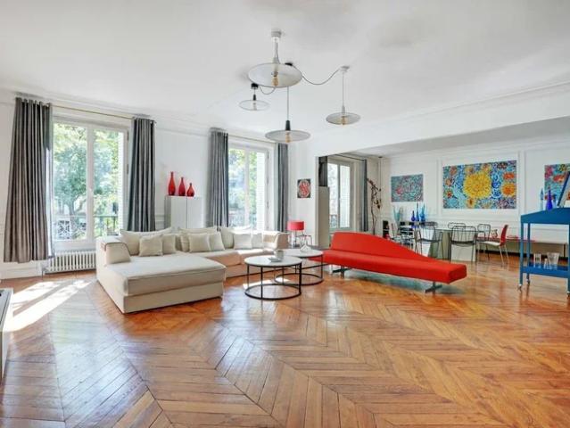 Location House Boulevard Malesherbes, Paris