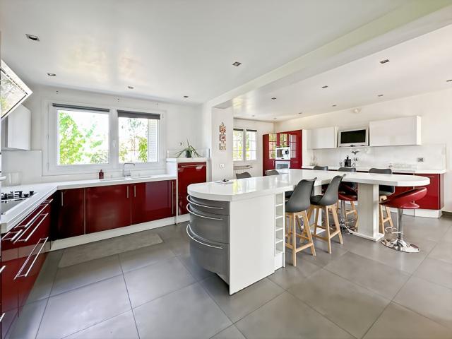 Location House Boulevard Victor Hugo, Poissy
