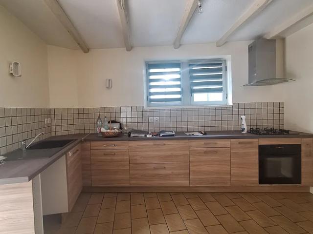Location House C 12, Razès