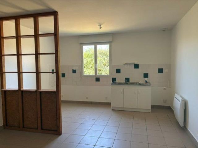 Location House Chemin de Jeanne d'Arc, Orsennes