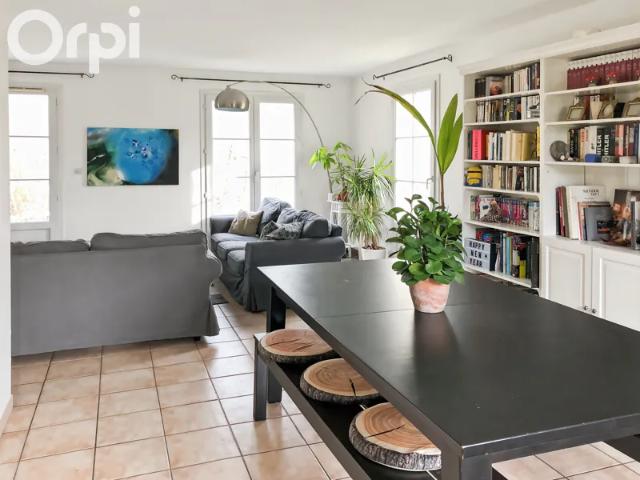 Location House Chemin de la Bretonnerie, Senlis