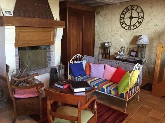 Location House Chemin de Lusignan, Troo
