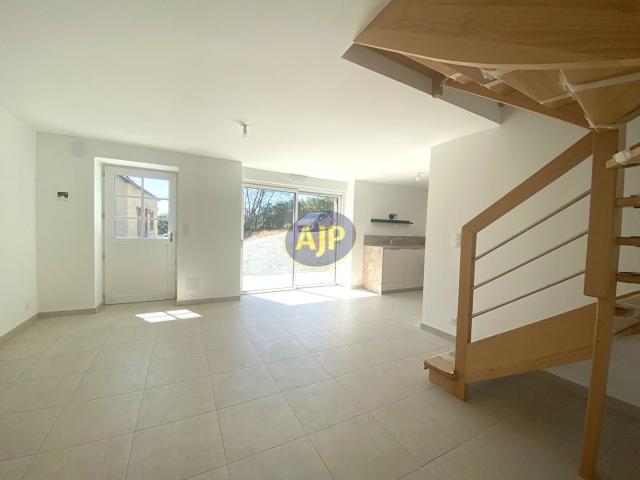 Location House Chemin de Villeneuve, Yvoy le Marron