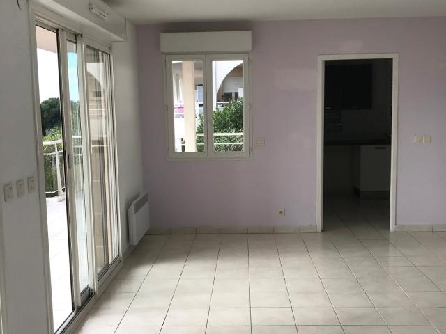 Location House Chemin des Plateaux Fleuris, Saint Laurent du Var