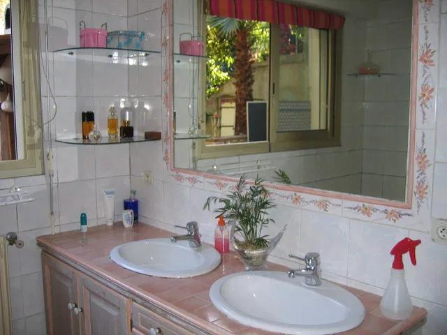 Location House Chemin des Vieux Brusquets, Antibes