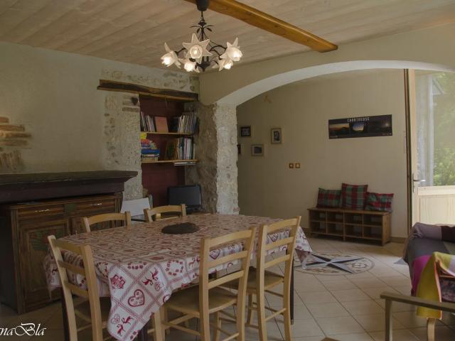 Location House Chemin du Haut Roland, Saint Aupre