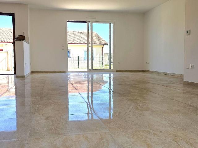 Location House Route de Malledent, Chaptelat