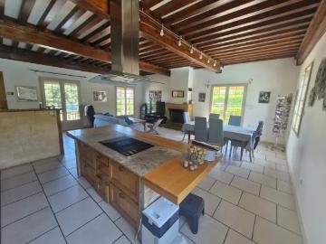 Location House Chemin du Repos, Charly