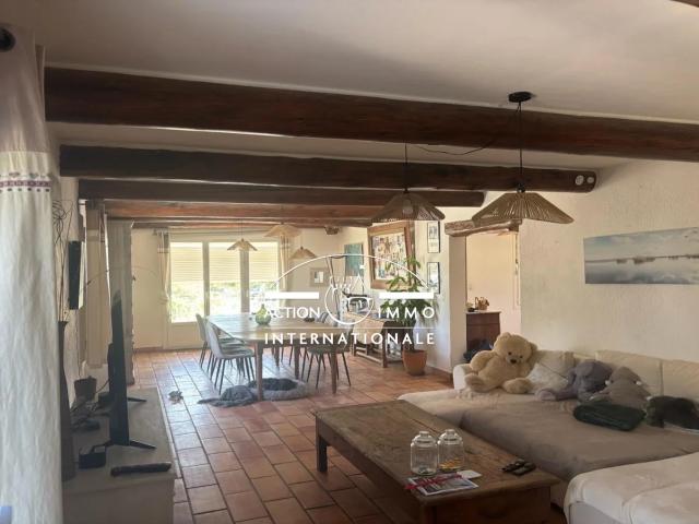 Location House Cours Hyacinte Bellon, Fontvieille
