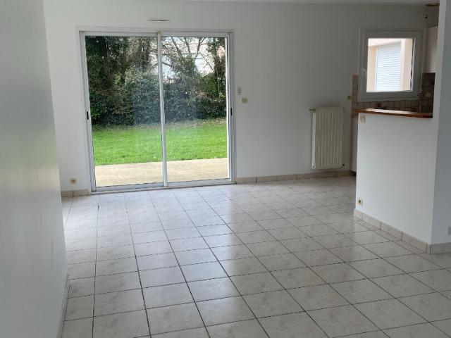 Location House D 147, Selles Saint Denis