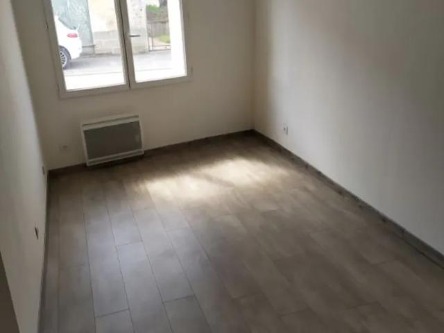 Location House D 21, Signy Signets