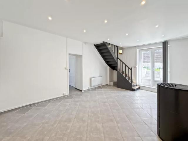 Location House D 358.1, Péronville