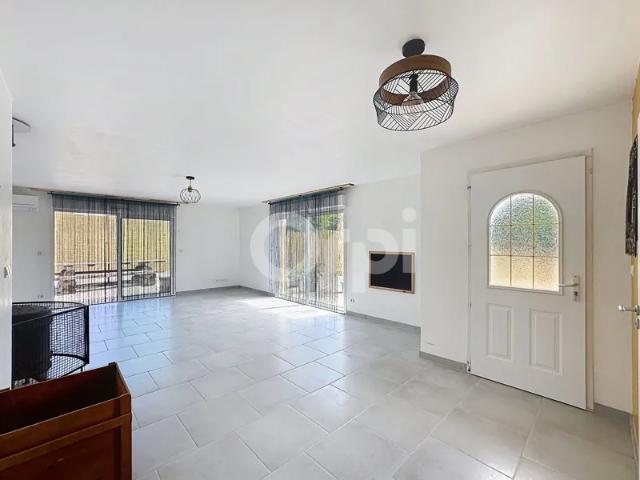 Location House D 3, Coupray